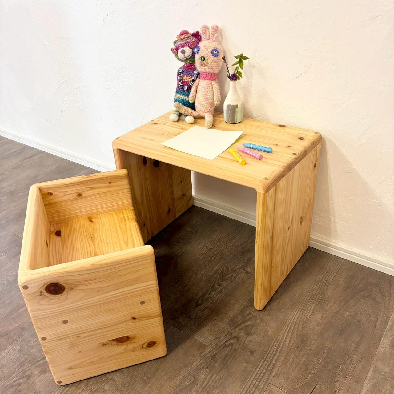 【全ての角が丸い】成長に合わせて使える子供椅子＆机セット　国産ヒノキの無垢材　オイル仕上げ　変化椅子　子供机　踏み台