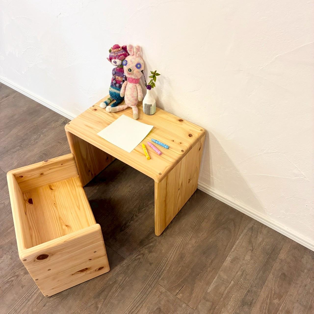 【全ての角が丸い】成長に合わせて使える子供椅子＆机セット　国産ヒノキの無垢材　オイル仕上げ　変化椅子　子供机　踏み台 | 2枚目