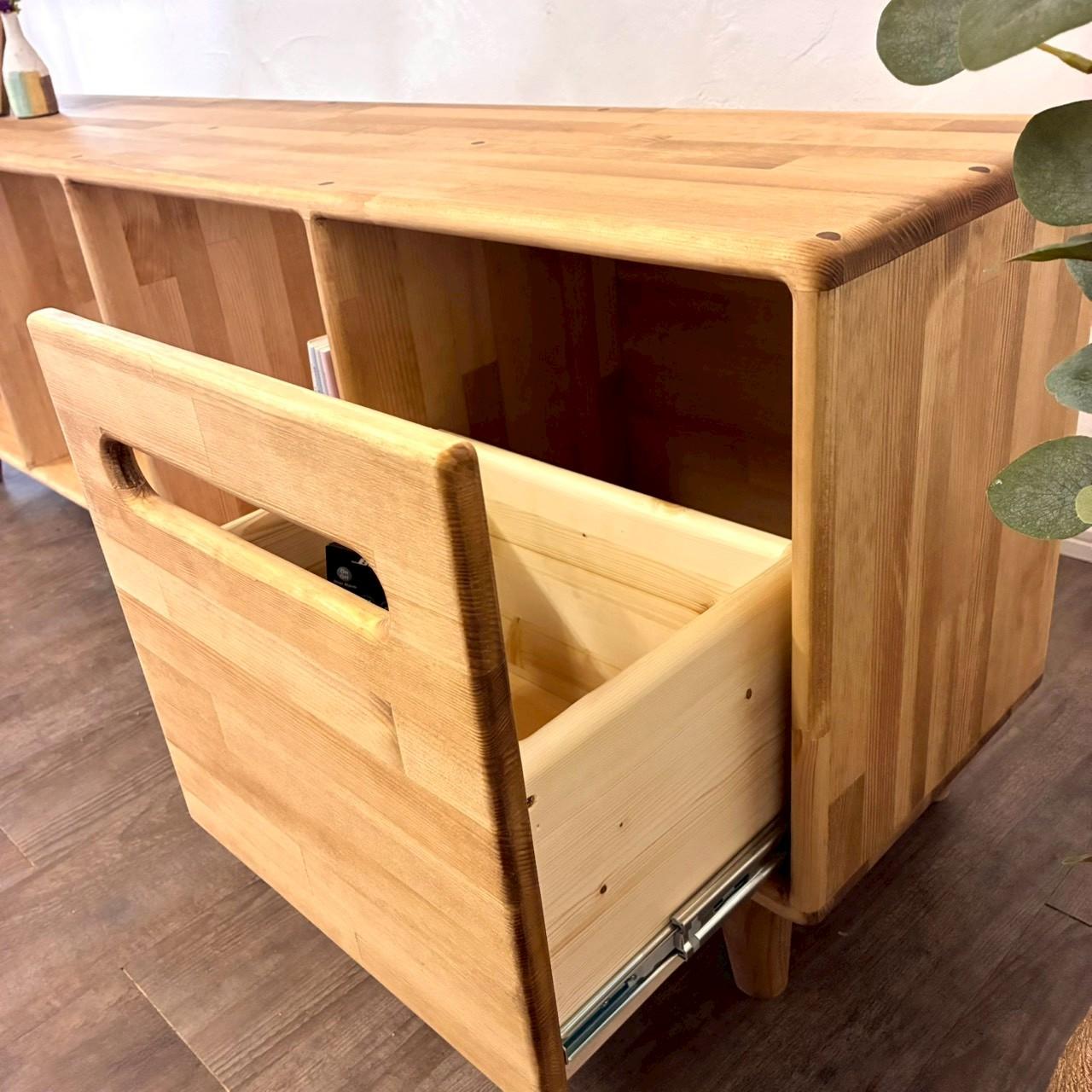 みんなが安心して使える＊全ての角を丸めたテレビ台｜パイン無垢材　テレビボード　本棚　収納棚　【カラーサイズオーダー可】 | 13枚目