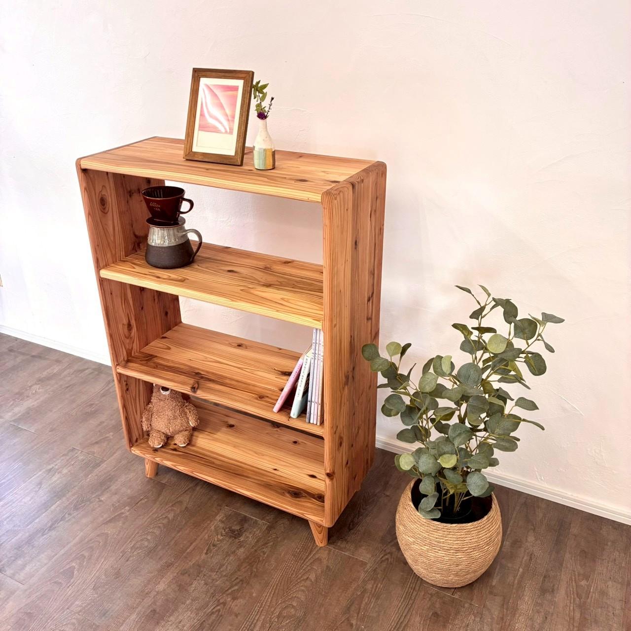 角までやさしい、国産杉の収納棚｜家族に寄り添う丸角デザイン　脚付　本棚　オープンラック　【カラーサイズオーダー可】 | 2枚目