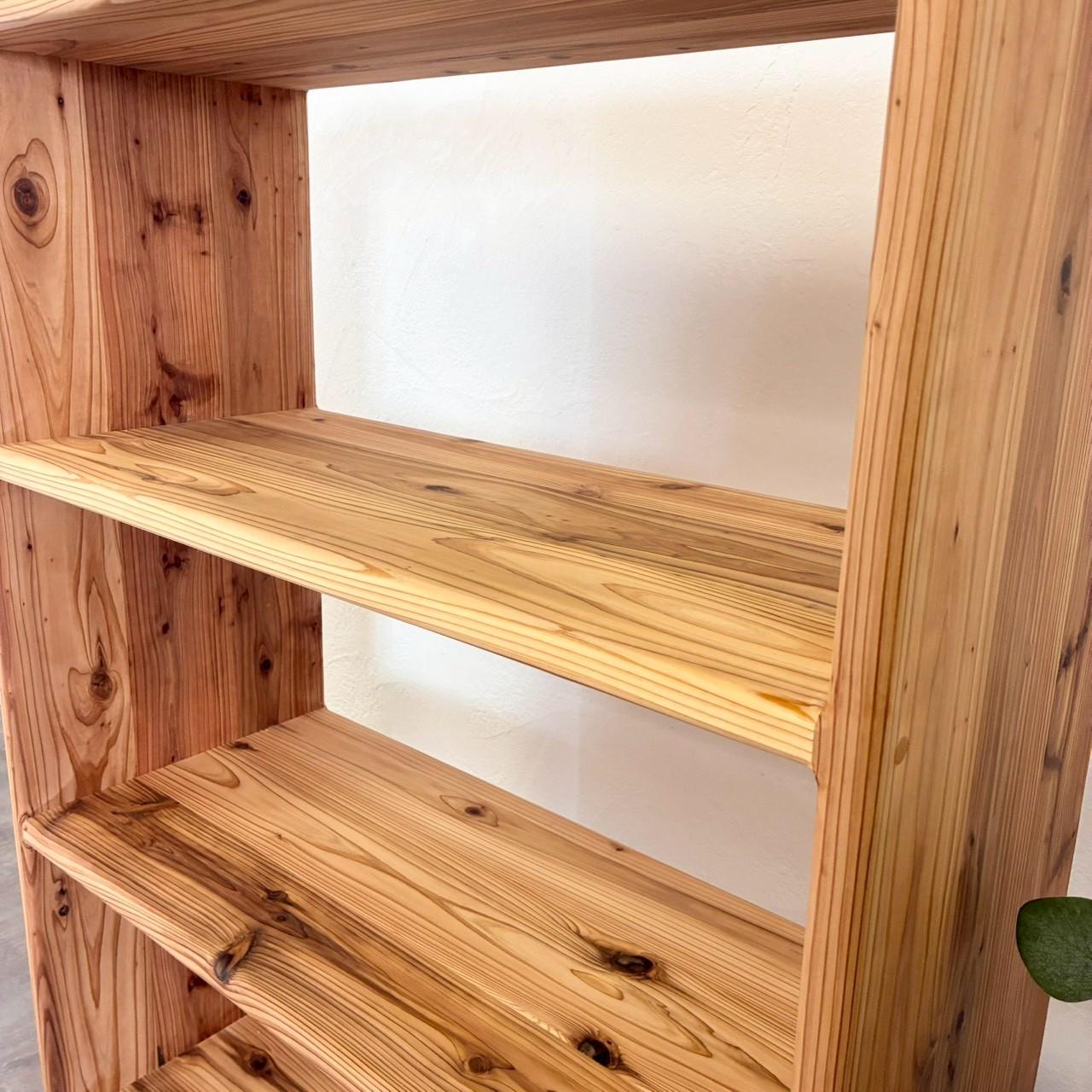 角までやさしい、国産杉の収納棚｜家族に寄り添う丸角デザイン　脚付　本棚　オープンラック　【カラーサイズオーダー可】 | 8枚目