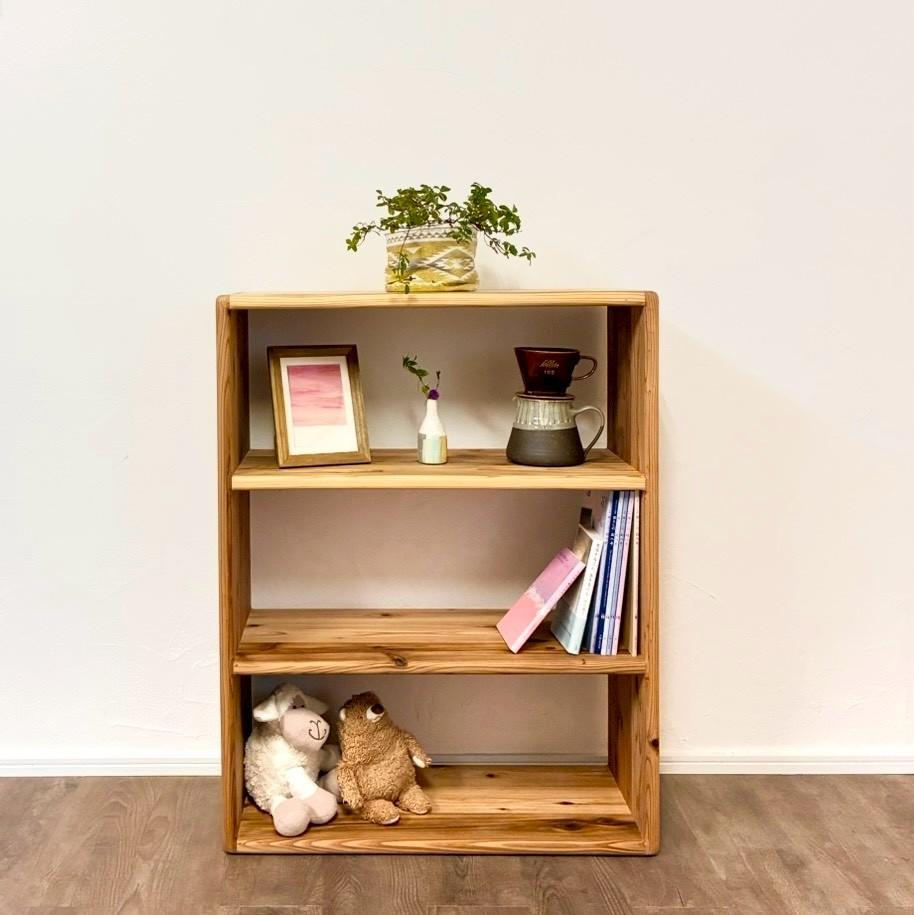 角までやさしい、国産杉の収納棚｜家族に寄り添う丸角デザイン　本棚　オープンラック　【カラーサイズオーダー可