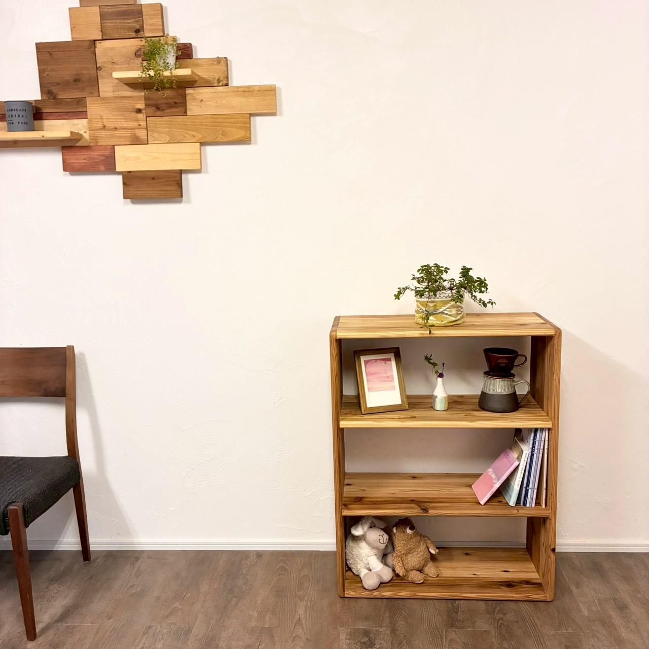 角までやさしい、国産杉の収納棚｜家族に寄り添う丸角デザイン　本棚　オープンラック　【カラーサイズオーダー可 | 3枚目